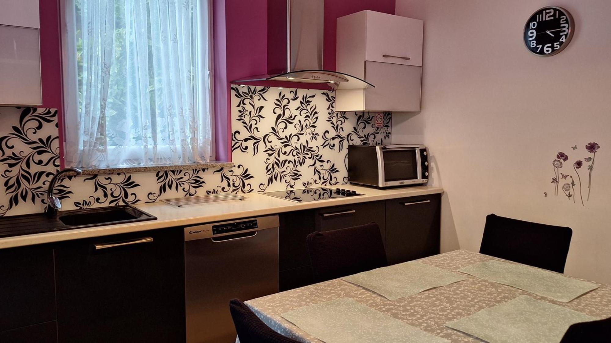Apartment Komel I *